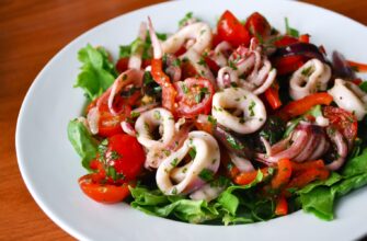 Салаты из кальмаров - 5 рецептов простых и очень вкусных салатов с кальмарами для праздничного стола