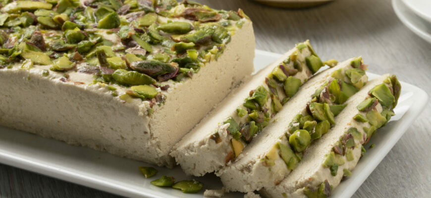 traditional turkish pistachio halva and slices 2021 09 02 20 11 38 utc scaled 1