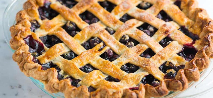 easy homemade blueberry pie 2 1200